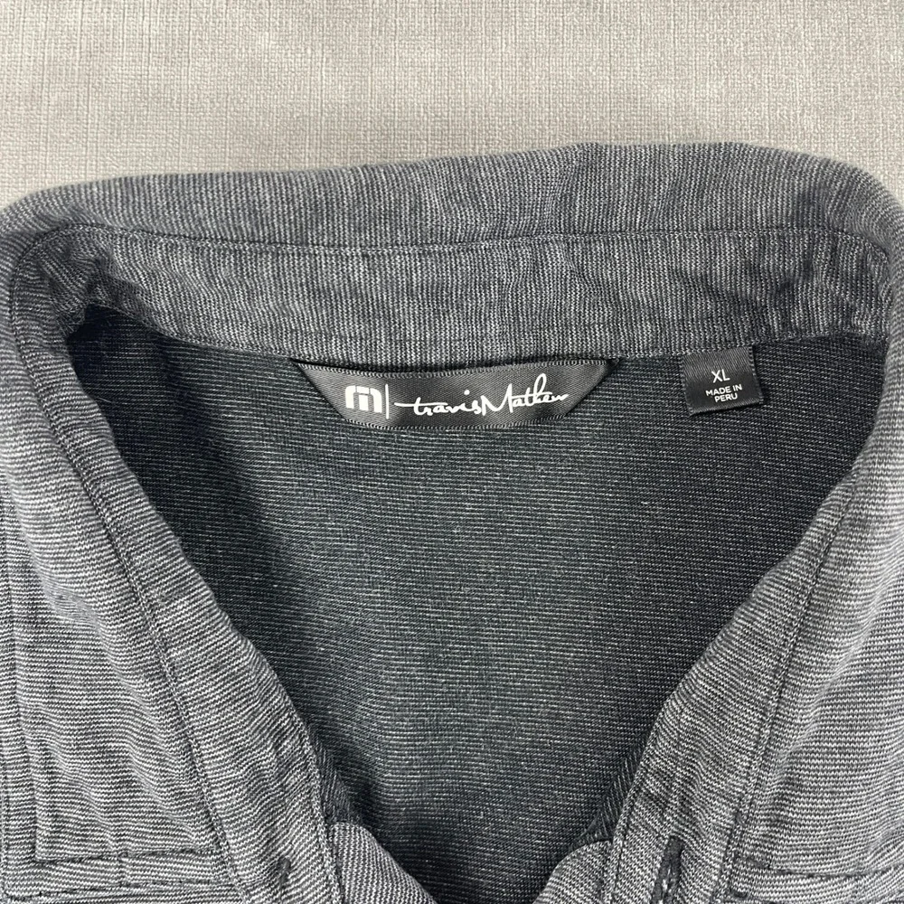 TravisMathew Mens XL Charcoal Gray Polo Shirt Heathered Short Sleeve Logo